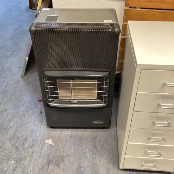 Superser gas heater with calor gas bottle for portable heating.
