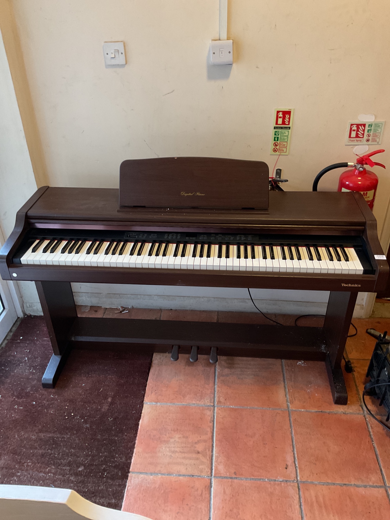 832 Technics pcm digital piano PX103 working