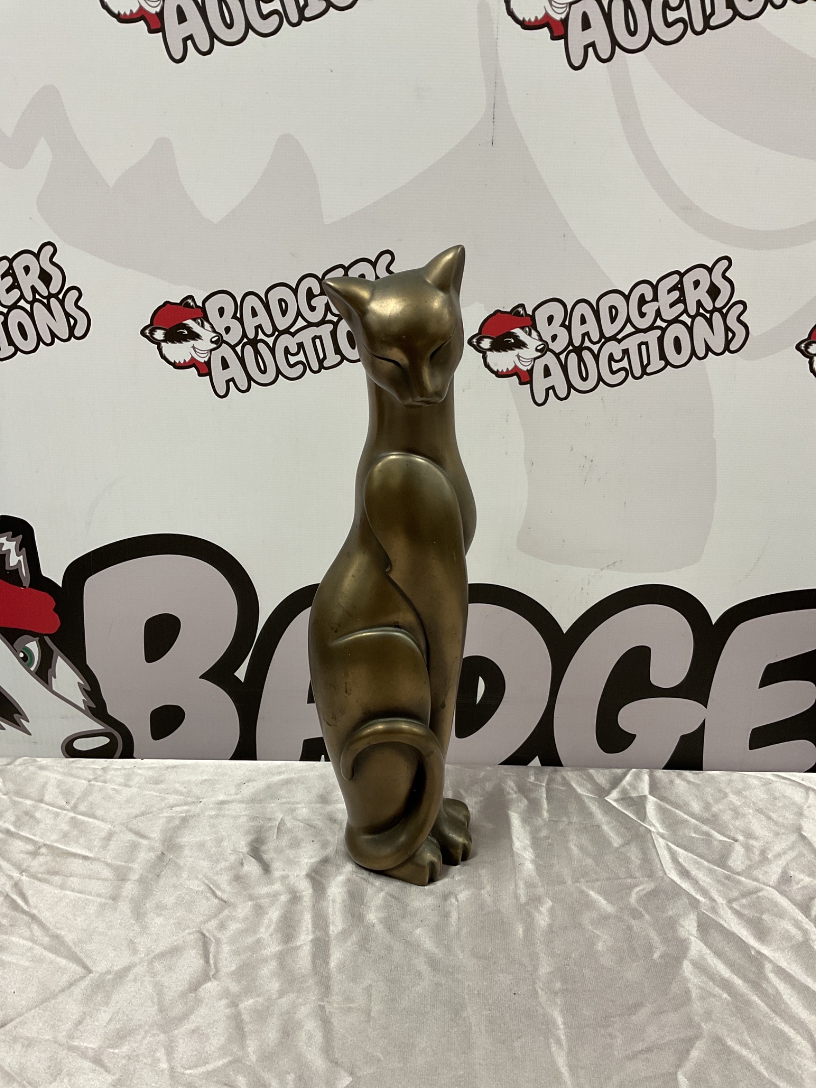 038 Veronese 41cm bronzed resin siamese cat