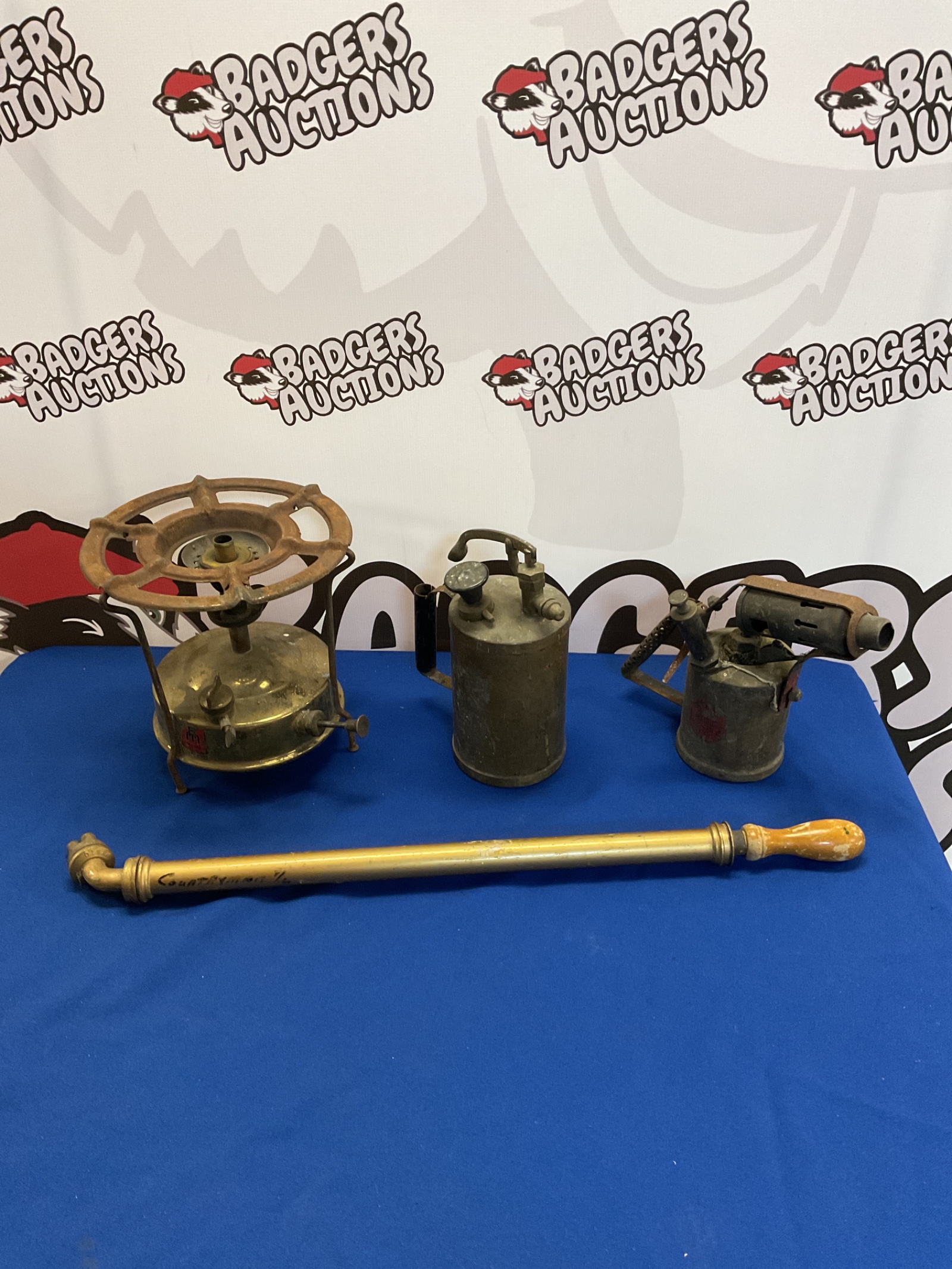 087 Vintage heathware stove, monitor blowtorch & rose sprayer