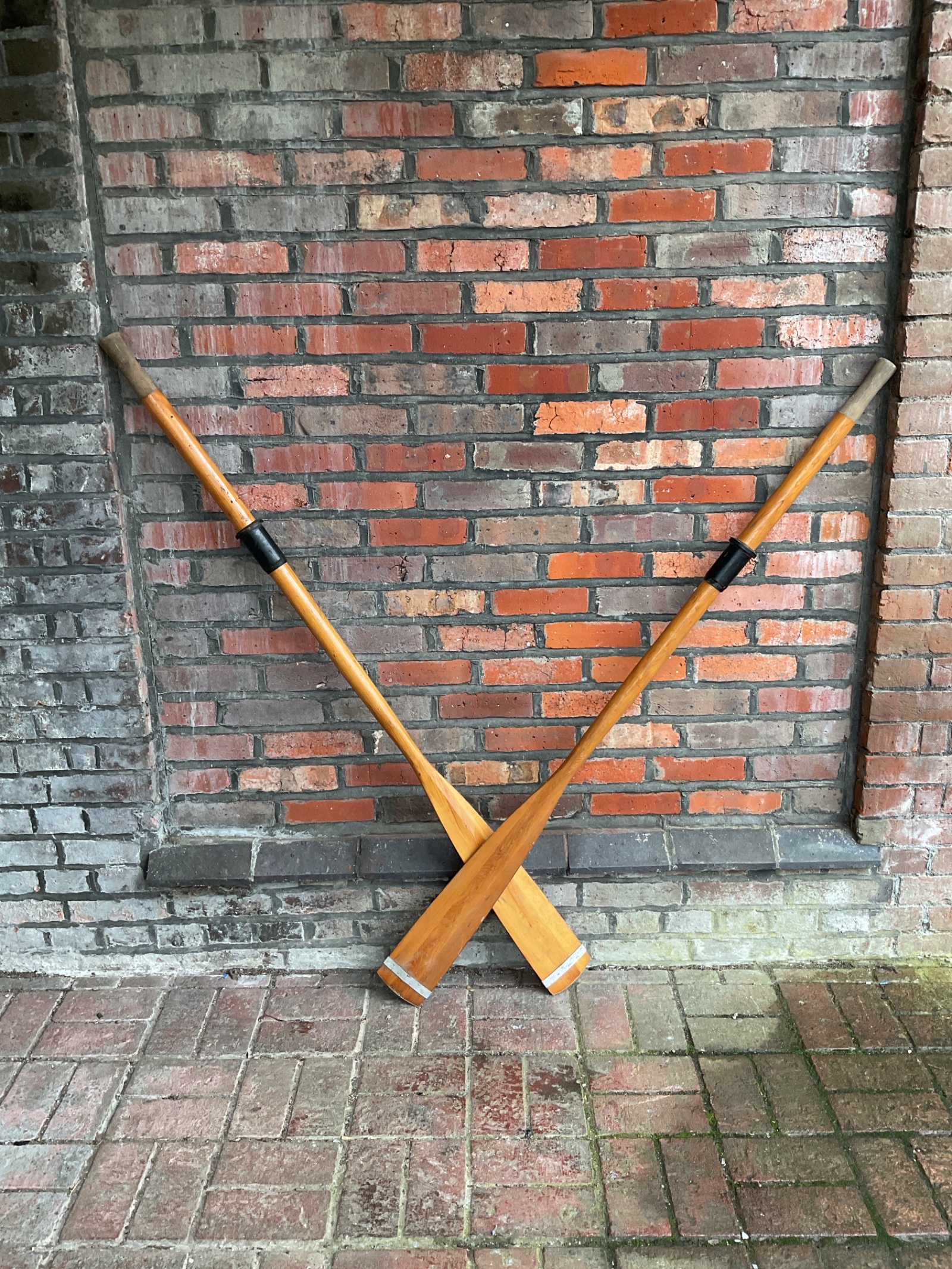 077 Pair of vintage norwall boat oars