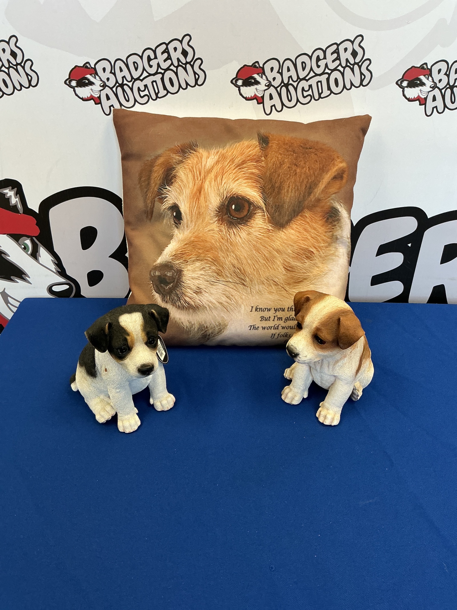 279 Two Vivid Arts Dog ornaments with Cushion