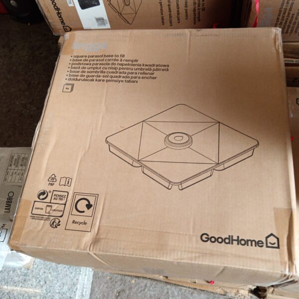 Goodhome lingga square parasol base for garden use.