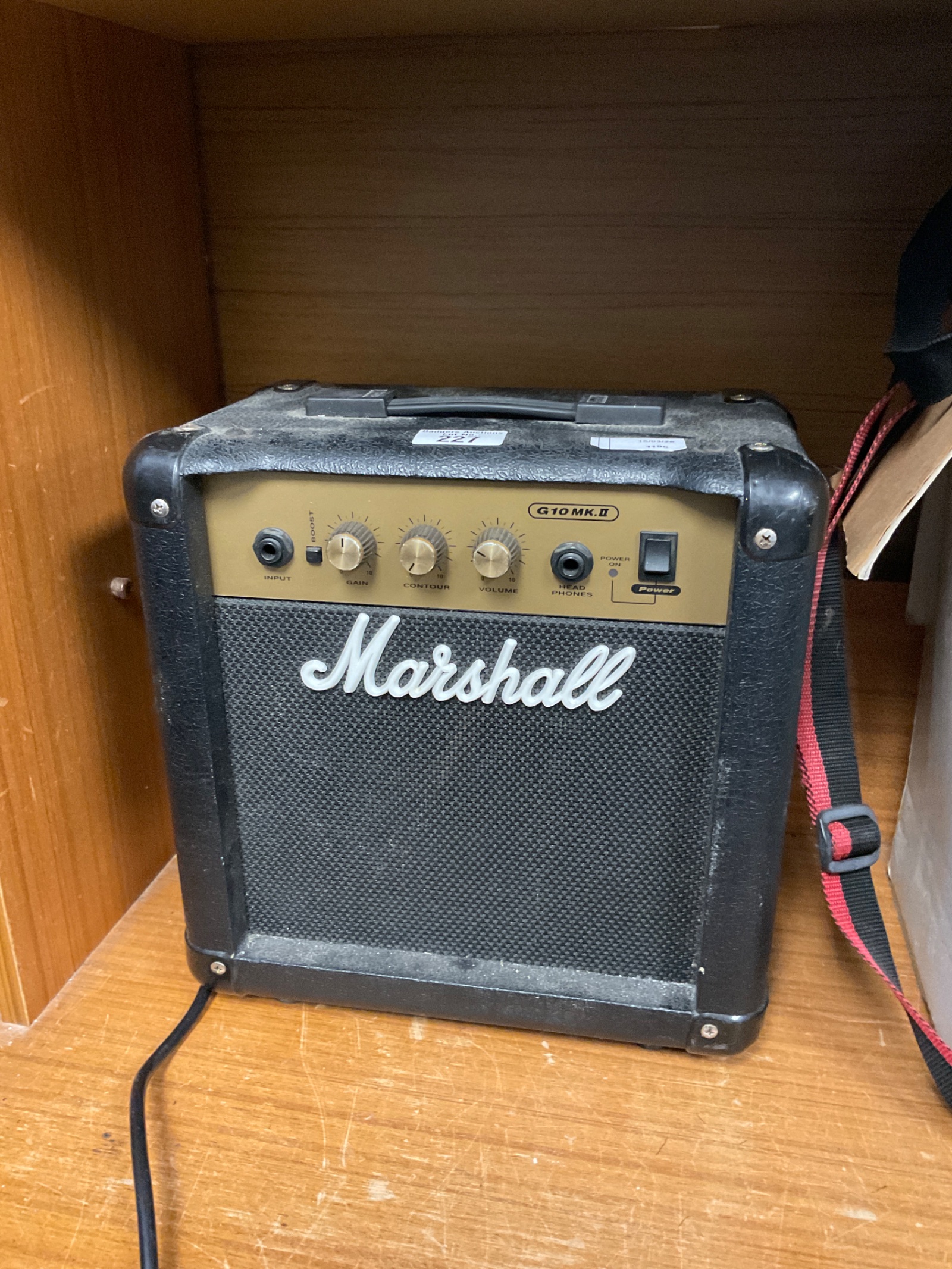227 Marshall G10 mkII guitar amp