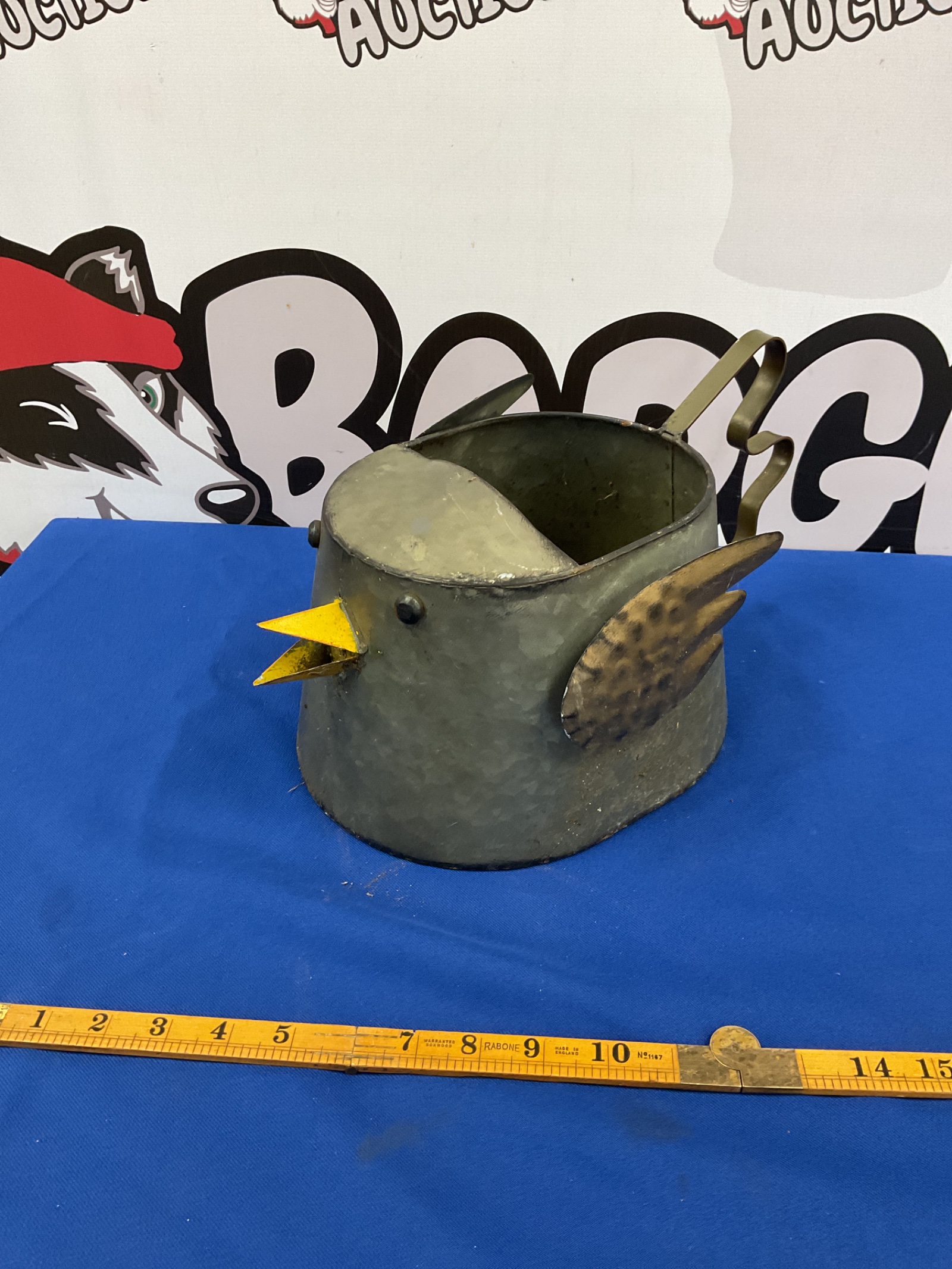 287 Metal bird watering can