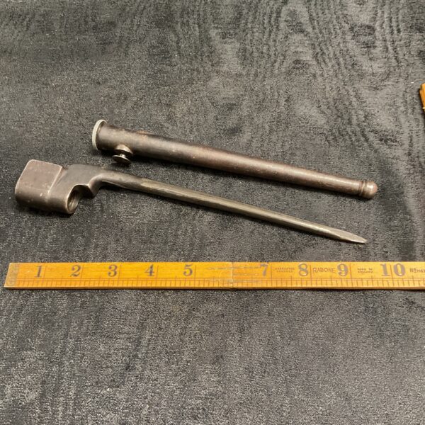 Vintage No4 Mk2 British spike bayonet, military weapon.
