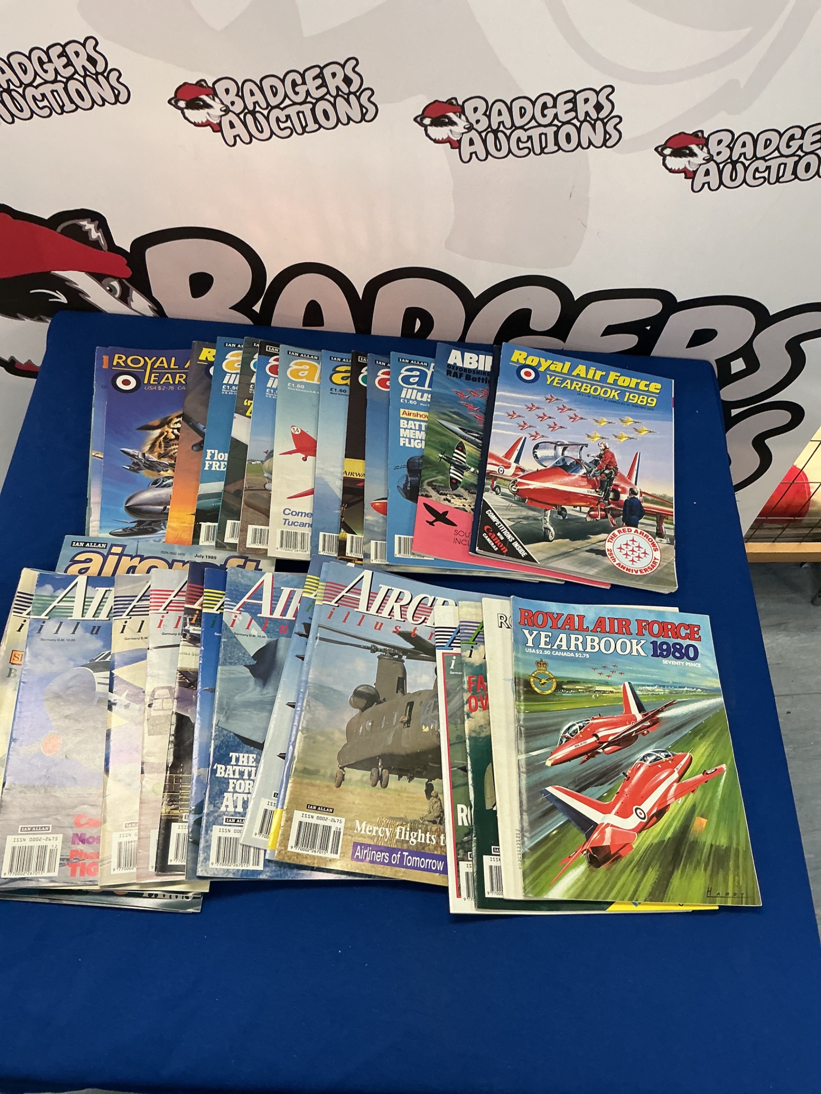 381 Collection of Aircraft and RAF magazines