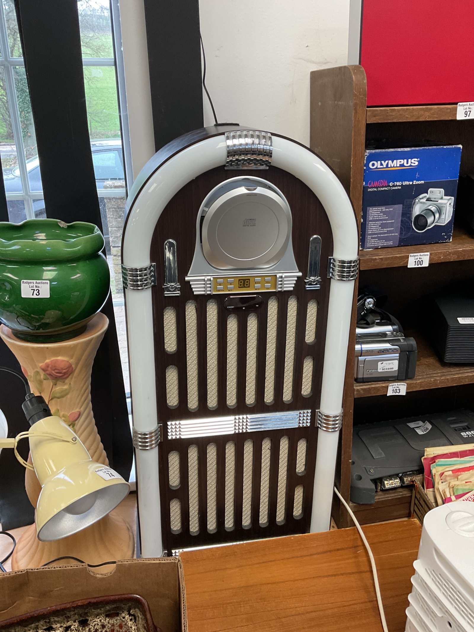 089 Cd player jukebox (cd tray not closing)