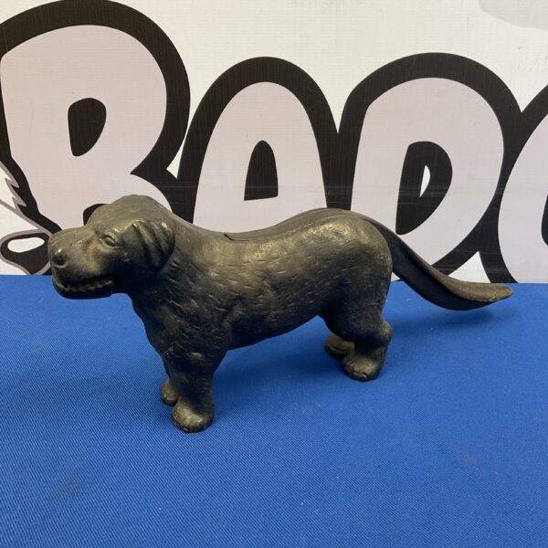 Antique Victorian cast iron dog nut cracker for collectors.