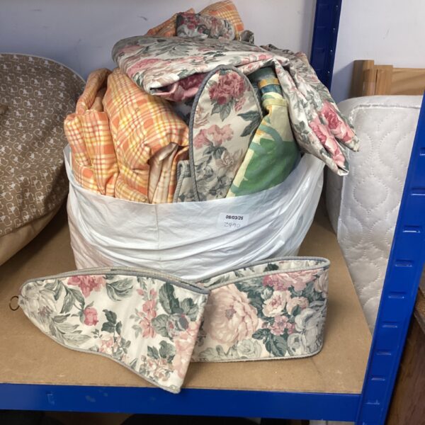 Vintage floral curtains set with tiebacks, retro 1970s style.
